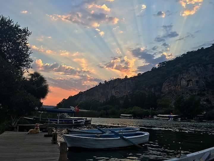 Sirius Hotel Дальян Экстерьер фото